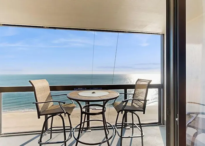 Hébergement de vacances Incredible & Affordable With Beachfront Location Pools & Gym *